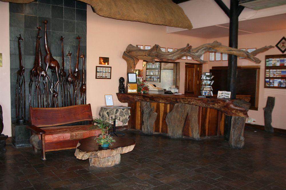 Oshakati Country Hotel Екстериор снимка